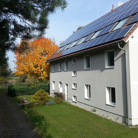 Ferienwohnungen Im Kunst.Haus Am See Doberlug-Kirchhain Exteriör bild